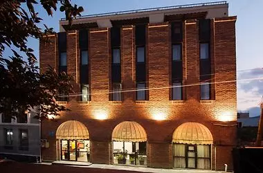 هتل ریکارتز اورینتال تفلیس